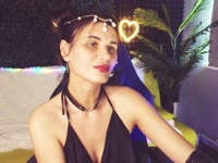Hey there! My name is Emily ntmu. I am a sexy girl who loves good sex. I can give you a lot of pleasure while playing with my body NO NUDEI like my big MEN, but let