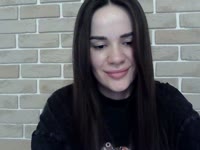 I am a sweet, open and sociable girl who loves to have fun and remember it forever.