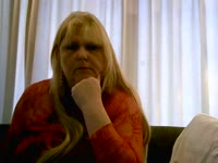 Wij zijn Sylvia 46 jaar en Paul 52 jaar en doen dit samen.Wij willen graag de mensen vermaken met ons sexgenot.Wij zijn voor alles in behalve anaal en plas en poepsex..Dus heb je zin in een geil contact dan ben je bij ons op het goede adres.Tot horens en geile kusjes waar je maar wilt