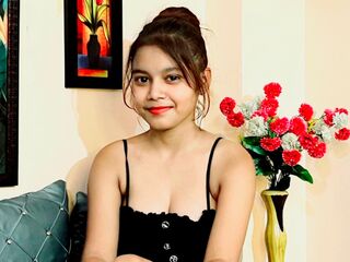 naked cam girl masturbating AdrianaReyez