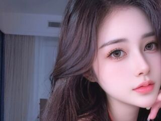 camgirl showing tits AgelaHui