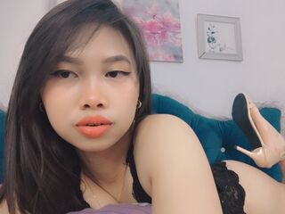 webcamgirl AickaChan