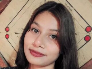 free webcam chat room AlijhaLucas