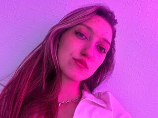 girl cam naked BrandieBeninati