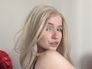 nude camgirl pic ChunBirdwell