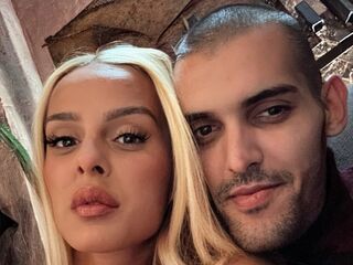 camcouple live sex photo GinaMikelSchmidt