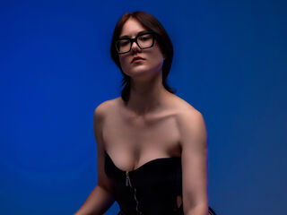 rubber fetish web cam girl MariFitch