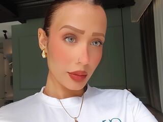 adult cam chat AdrianaRossetti