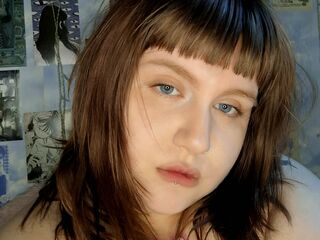 hot chat room AliceBunn