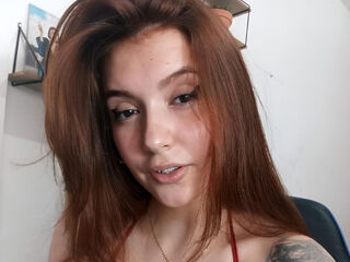 naked webcamgirl AliciaBash