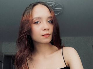 nude camgirl photo AlisPrices