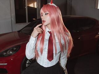 fingering cam girl AntoninaMcadams