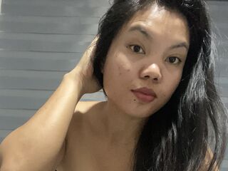 camgirl playing with sextoy AranyaMax