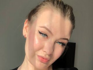 nude cam photo ArlettaVatter