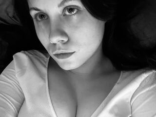 live chat room BelaWink