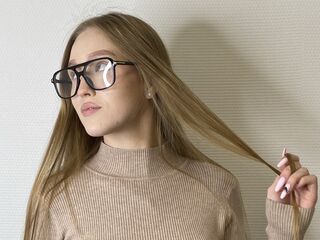 camgirl masturbating BertaAnnarummo