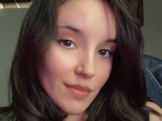 naughty cam girl masturbating with dildo BirdieBirchett