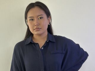 naked webcamgirl CarolannOrmisto