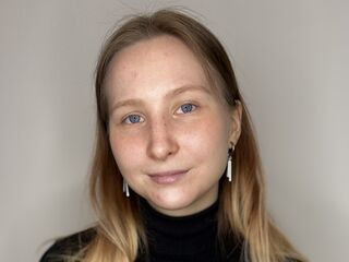 camwhore shaving pussy ChantellHammett