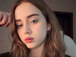 naked cam girl masturbating ChelseaCarl
