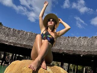 nude camgirl photo ClarettaPittmann