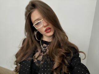 camwhore masturbating with sextoy ClementinePembe
