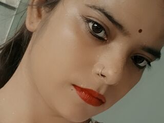 naked camgirl photo CutePriyaa