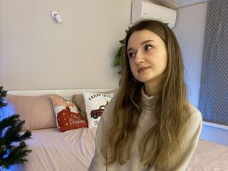 webcamgirl CyrenaLuxe