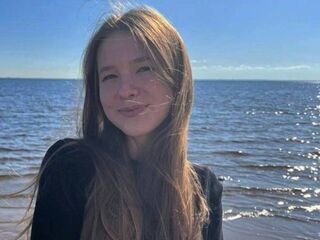 cam girl chatroom DarcelMele