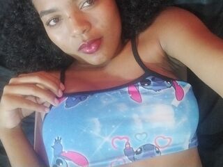 cam girl masturbating with vibrator DaysiPolo