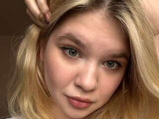 camwhore masturbating with vibrator DebrahPloeger