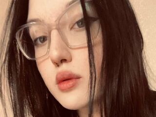 nude webcamgirl DeloresRamos