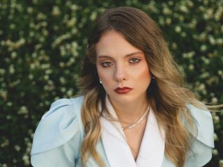 hot cam girl masturbating DrusillaPettet