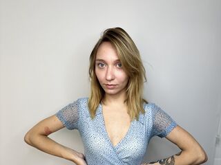 cam girl masturbating with vibrator EdytFairfax