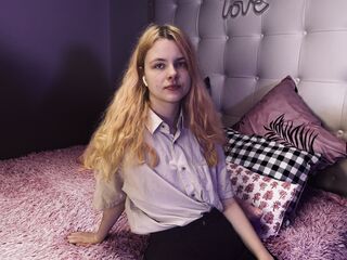 chat room sex EleanorCain