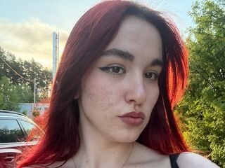 naughty camgirl EleanorHoesing