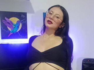 jasmin cam video EmberCullen