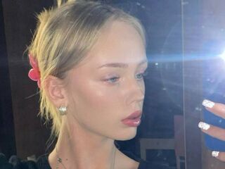 nude cam photo FlorrieBarraza