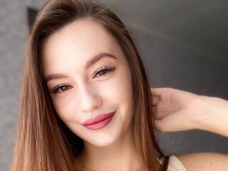 topless webcamgirl GladysBarns