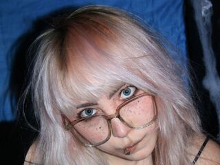 camslut naked GrettaLuna