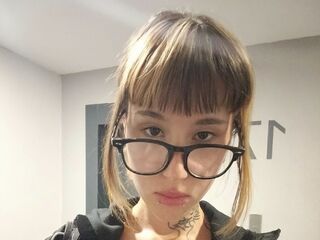 camgirl webcam pic HallieAblin
