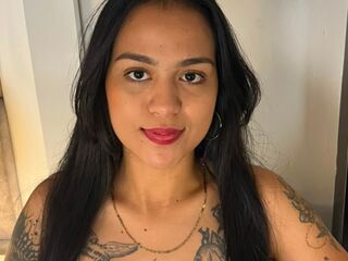 girl showing tits IsabellaCrown
