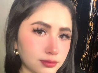 camslut fingering shaved pussy IsabellaNoriega