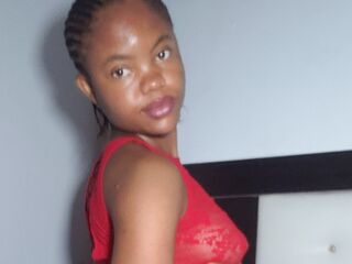 camgirl playing with sextoy IvyAurora