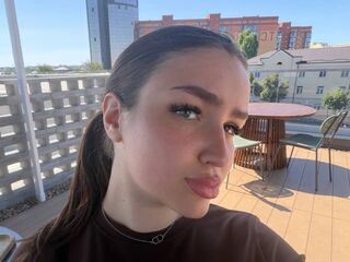 cam girl sex show JanieWeyhrauch