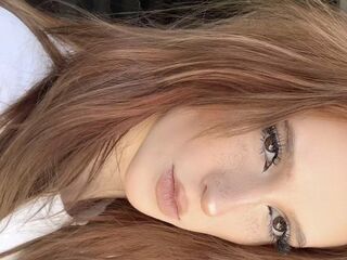 nude cam photo JennieRaheem