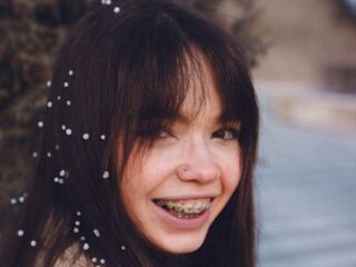 camwhore spreading pussy JerrieQuigley