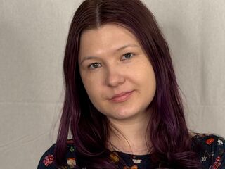 camgirl masturbating with vibrator JoannSmith