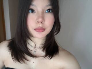 camgirl masturbating JulienneCharters