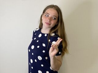 shaved pussy web cam JungSardi